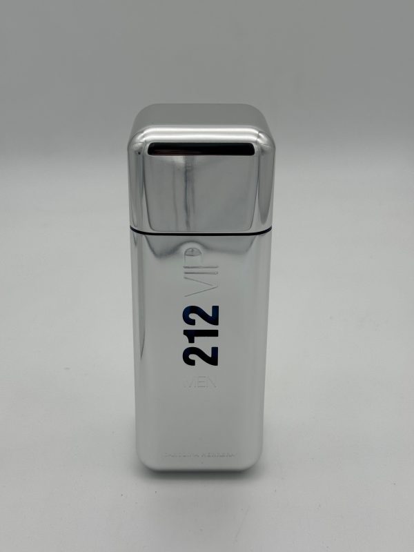 Perfume 212 VIP Men Carolina Herrera original para hombre en Ciudad de México – Perfumería La Rosa